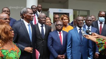 phase-5-du-dialogue-politique-le-gouvernement-entame-les-discussions-avec-l_wo60kt3cdy