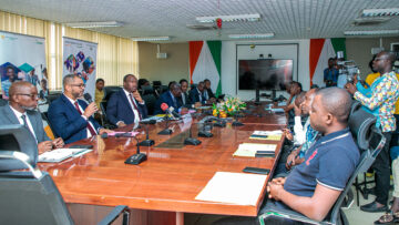 CONFERENCE DE PRESSE AVEC PALMCI-11