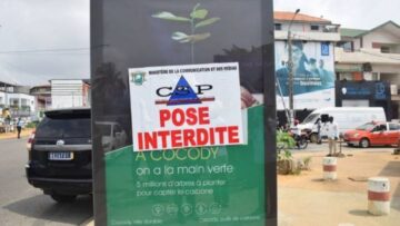 panneaux-publicitaires-demanteles_syp05ql1m8j