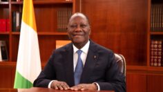sem-alassane-ouattara-president-de-la-republique_d35oadobr1o