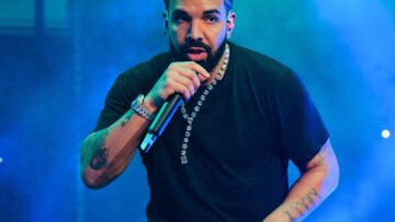 rapper-drake-performs-on-stage-during-lil-baby-and-friends-birthday-celebration-2022