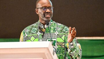 1154955-le-nouveau-president-du-parti-democratique-de-cote-d-ivoire-tidjane-thiam-pronon (1)