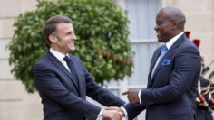 president-Emmanuel-Macron-Brice-Oligui-Nguema-putschistes-gabonais-paris-france