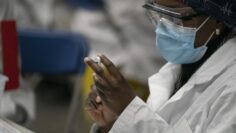 vaccination-masse-stade-olympique