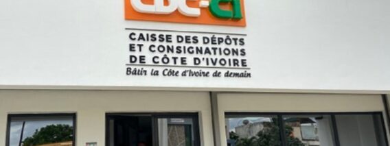 Le-siege-de-la-CDC-situe-aux-II-Plateaux-Boulevard-Latrille-Carrefour-Les-Oscars-a-Abidjan