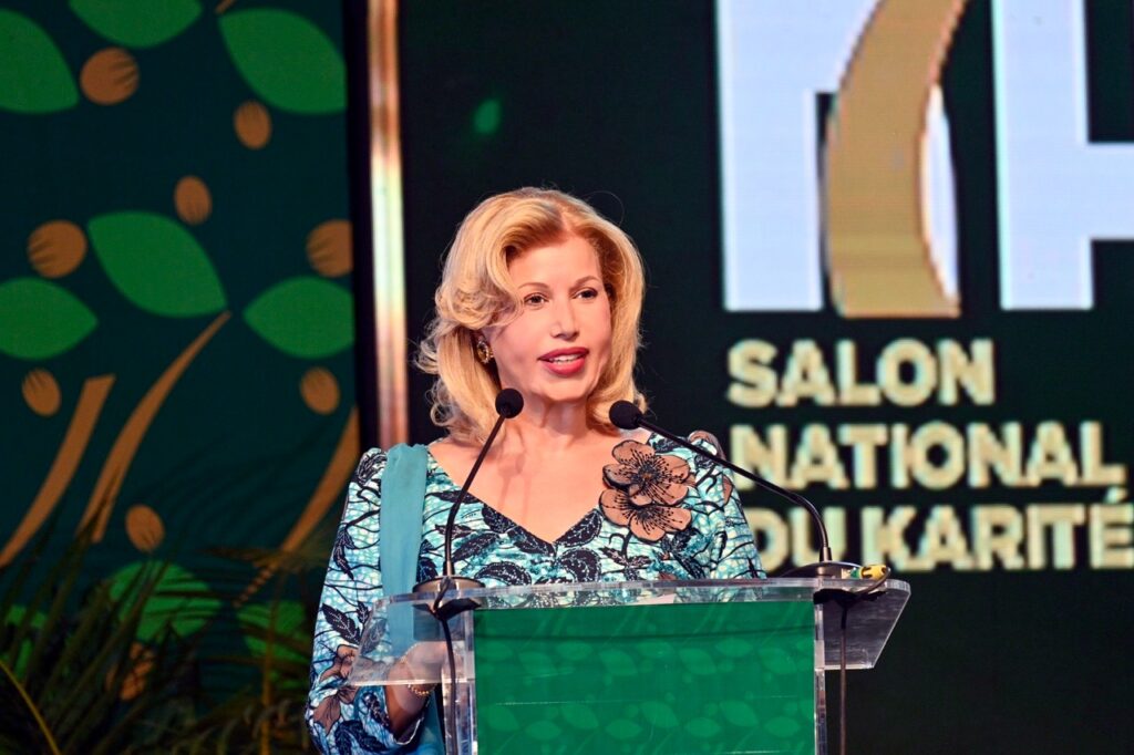 1e édition du SNKA : Dominique Ouattara appelle banques et investisseurs au chevet de la filière karité