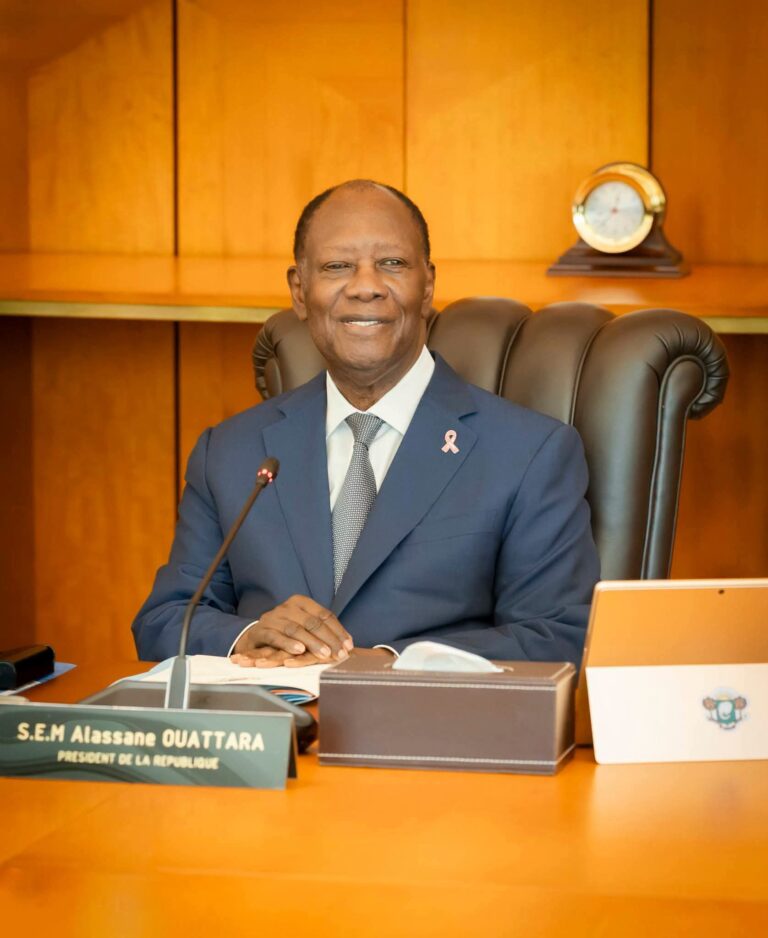 Octobre Rose : Le président Alassane Ouattara et le gouvernement réaffirment leur engagement