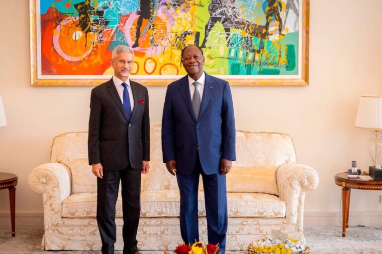 Coopération: Alassane Ouattara et le ministre des Affaires étrangères de l’Inde échangent sur les mines et plusieurs secteurs stratégiques
