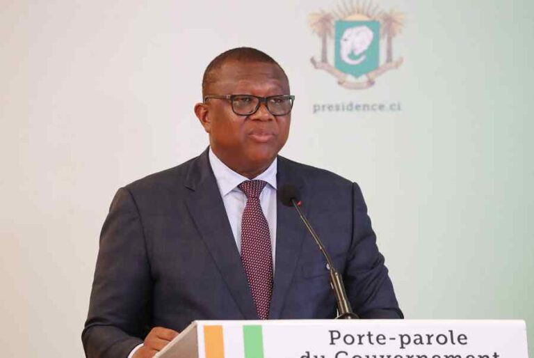 Côte d’Ivoire: le gouvernement  refroidit l’opposition sur le dialogue national